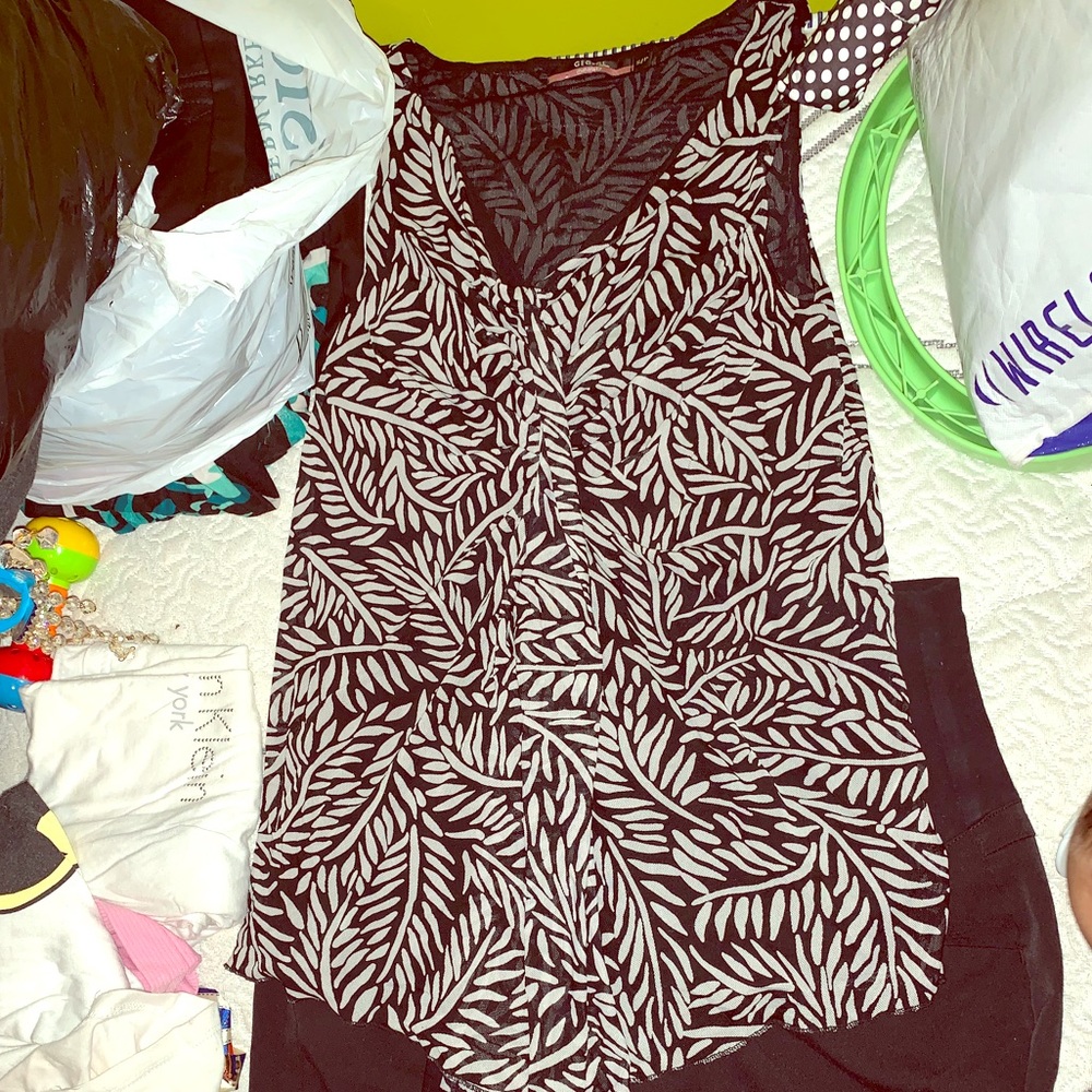 Dressy maternity top